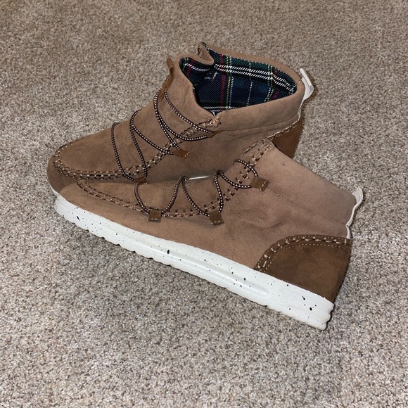 Hey Dude Shoes Hey Dude Dupes Poshmark